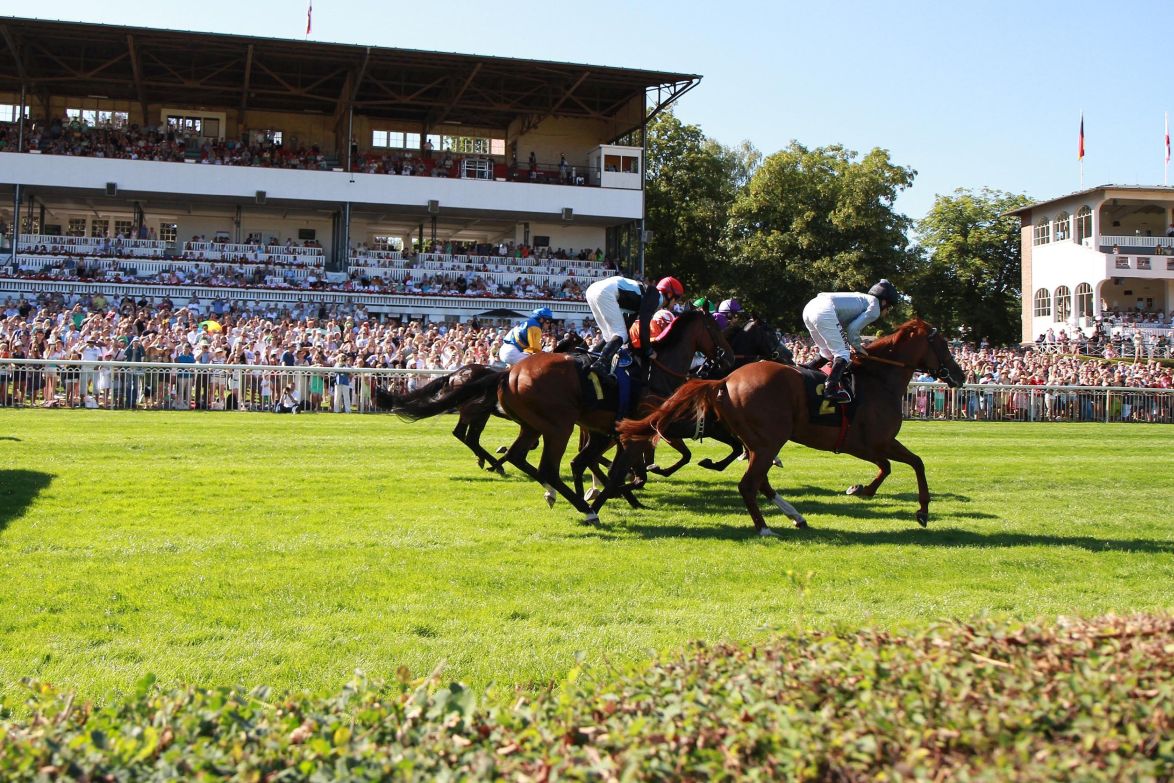Rennbahn Berlin-Hoppegarten